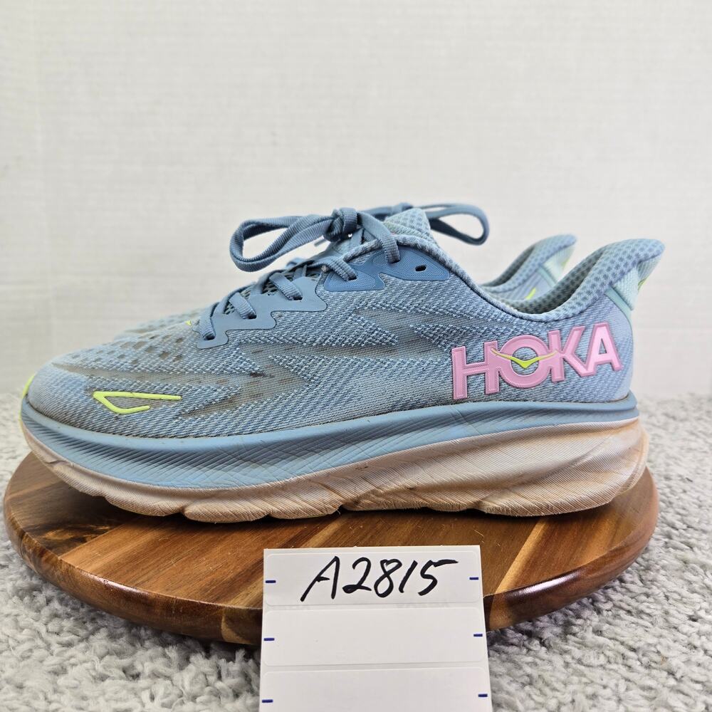 Hoka One One Women 10.5B Clifton 9 Dusk Pink Twilight Athletic Gym Running Shoe